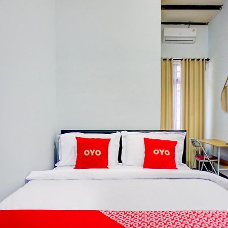 Hotel O Krakatau Near Universitas Muhammadiya Sumatra Utara Umsu Медан Екстер'єр фото