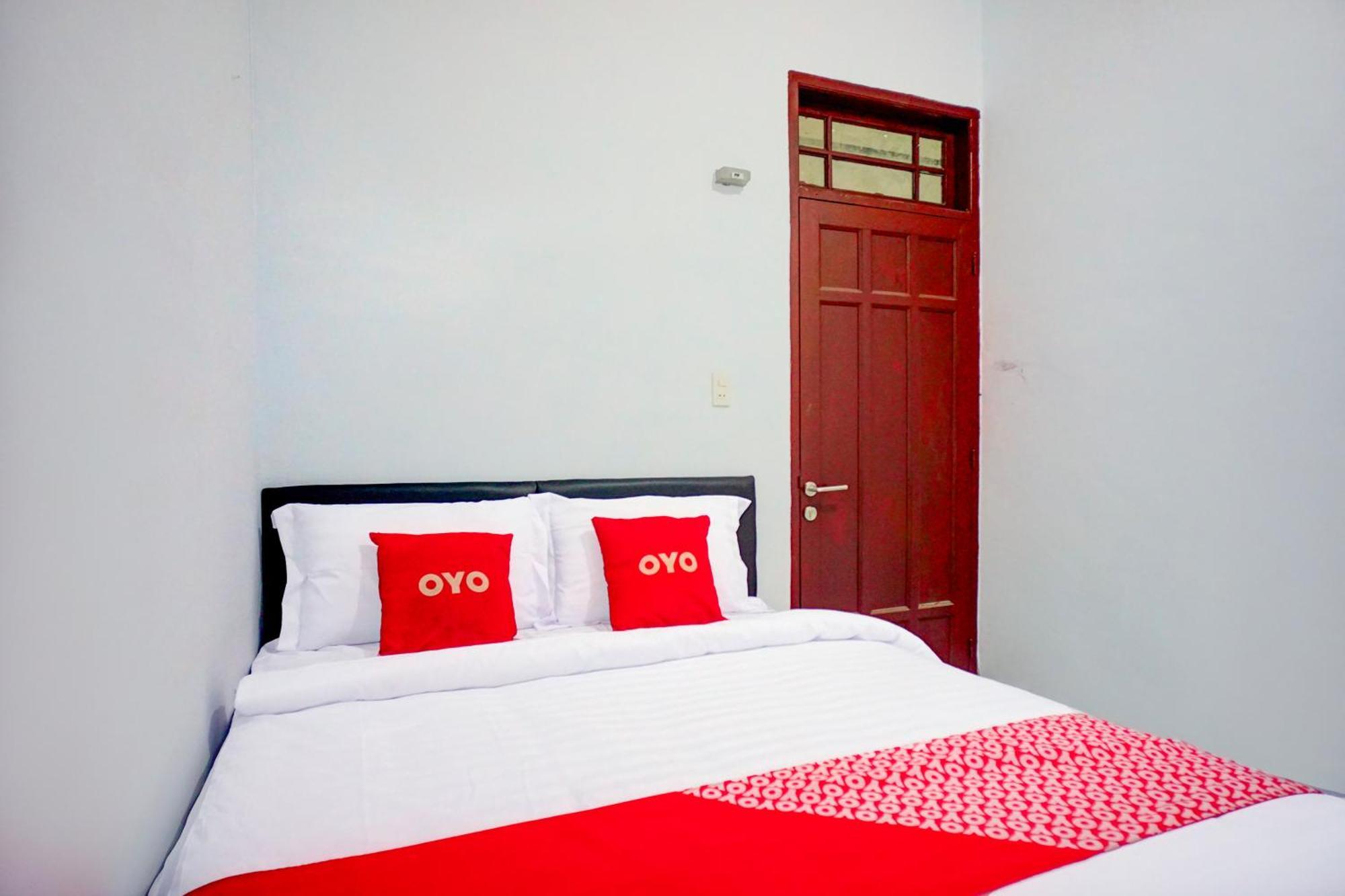 Hotel O Krakatau Near Universitas Muhammadiya Sumatra Utara Umsu Медан Екстер'єр фото