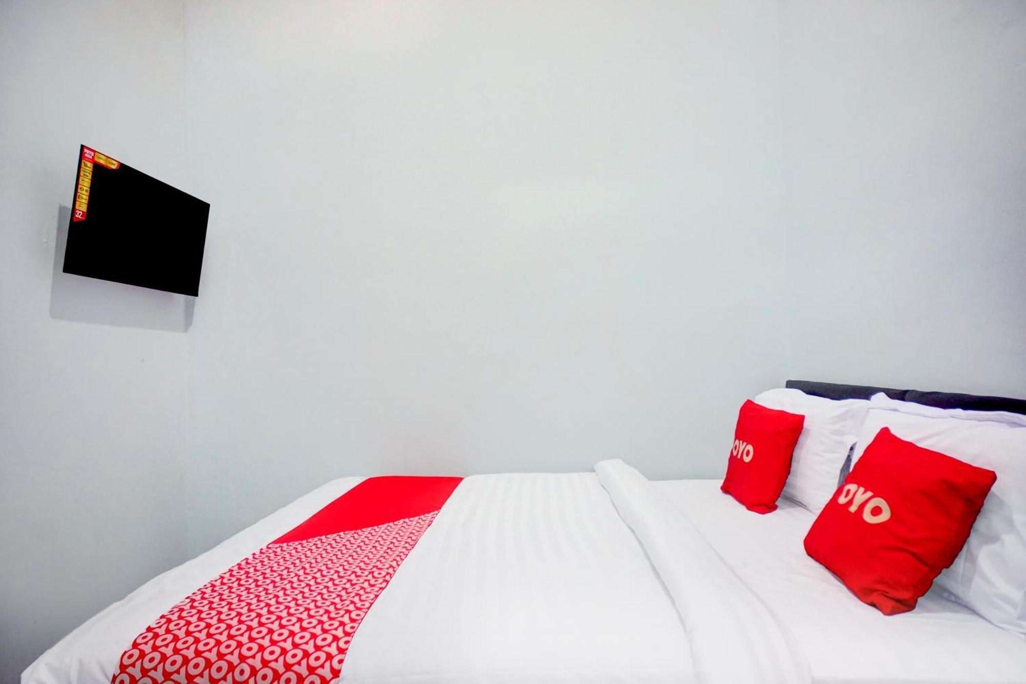 Hotel O Krakatau Near Universitas Muhammadiya Sumatra Utara Umsu Медан Екстер'єр фото